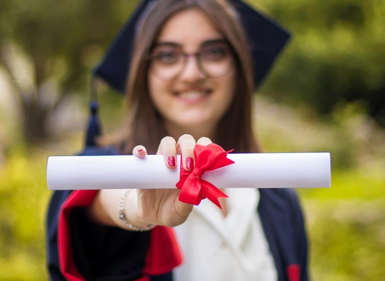 Ultimate Diploma Makers Guide