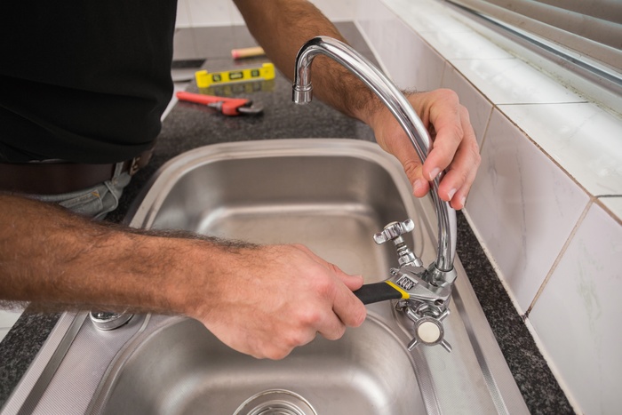 Essential Faucet Replacement Tips For Diy Homeowners